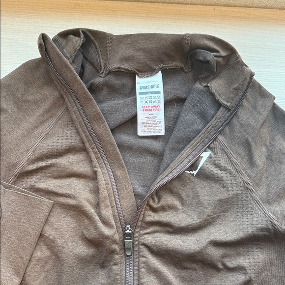 Gymshark Brown Activewear Set - Picture 10 of 11